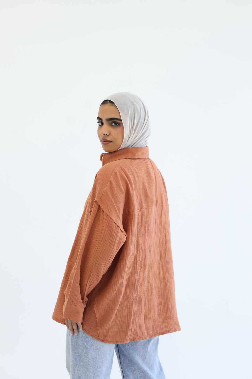 Cotton shirt with elbow details