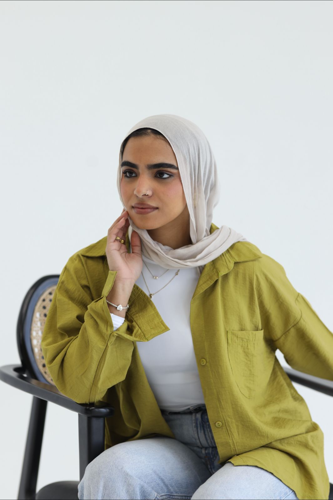 Linen shirt with one pocket