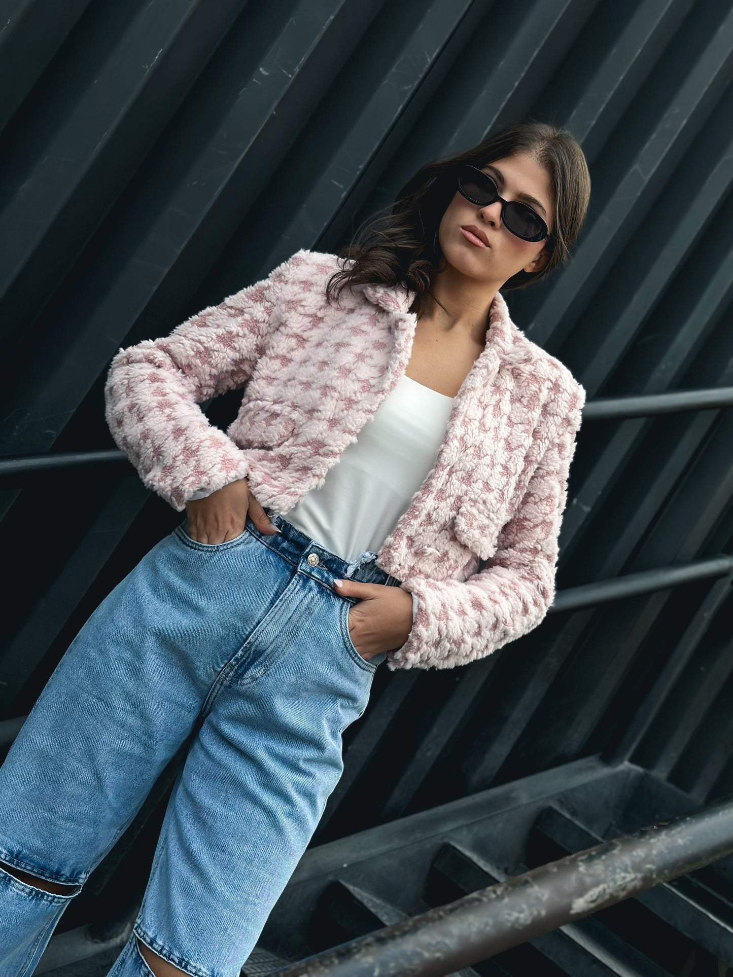 Fluffy cropped blazer