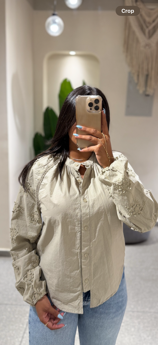 Embroidered shirt